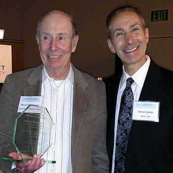 Bruce Hammock, Ph.D. accepts award