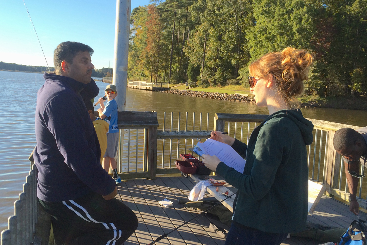 UNC SRP graduate students share information on local fish consumption advisories