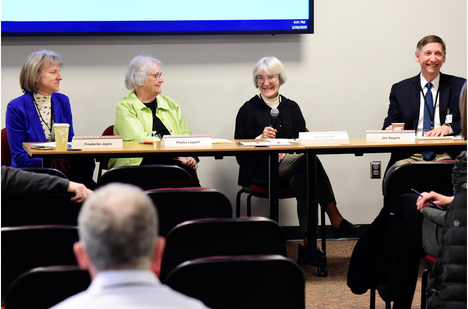 Friederike Jayes, D.V.M., Ph.D., Phyllis Leppert, M.D., Donna Baird, Ph.D., and Jim Segars, M.D. seated at table