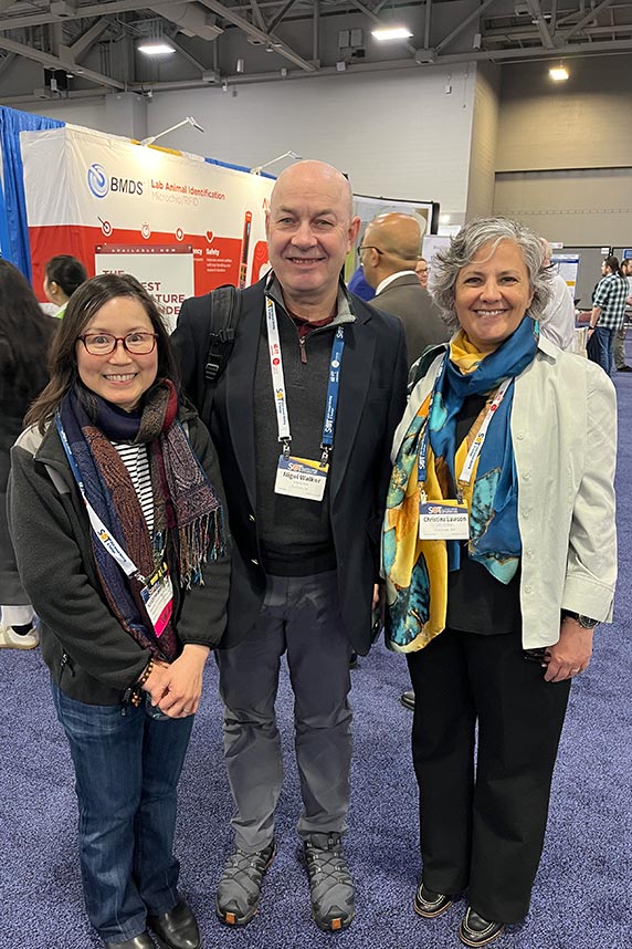 From left to right: Gayle Bernabe, from the NIEHS Division of Translational Toxicology (DTT); Nigel Walker, Ph.D., also from DTT; and Christina Lawson, Ph.D., from the National Institute for Occupational Safety and Health